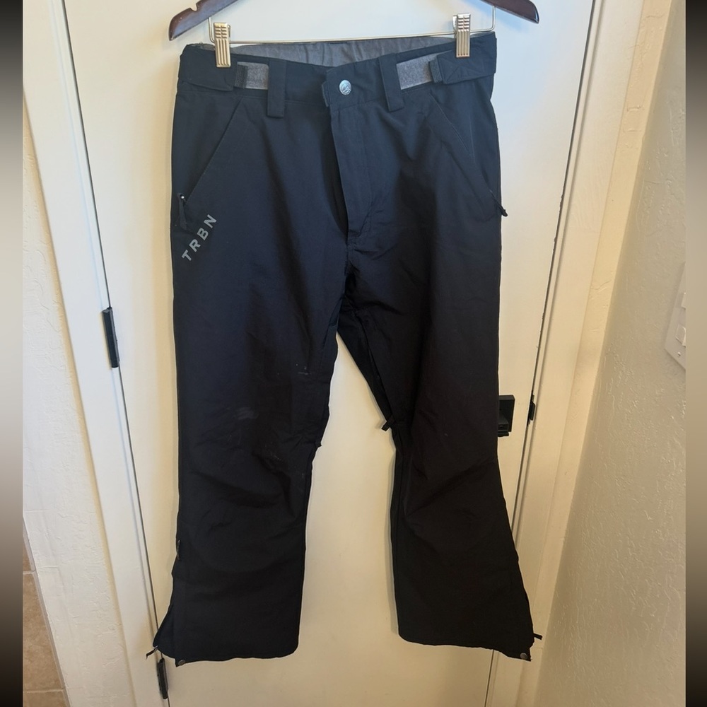 Women’s black ski pants